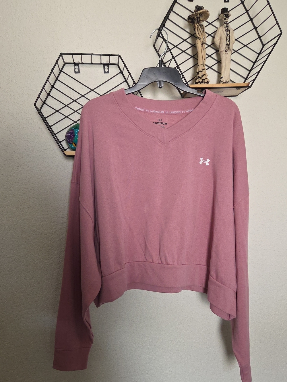 Under Armour Women's Dusty Rose V-Neck Pullover